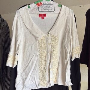 Oscar de la Renta Cream 3/4 Sleeve Embellished Blouse